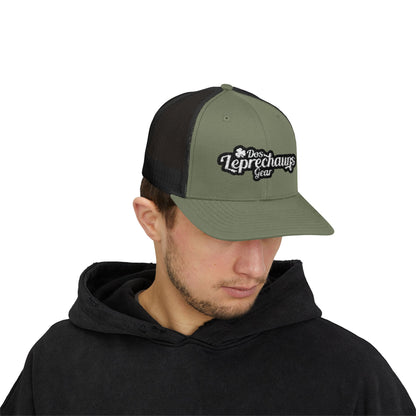 Dos Leprechauns Snapback Trucker Cap